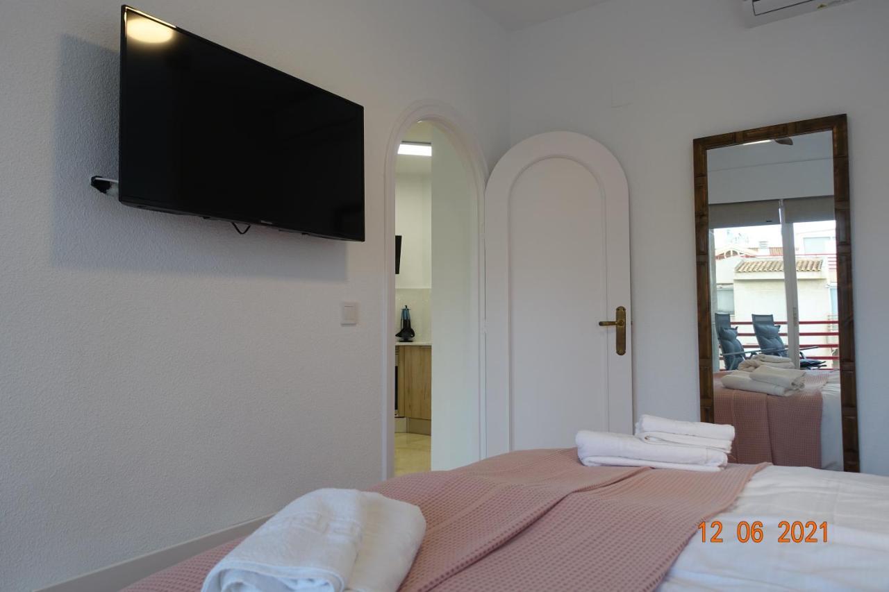 Apartment Santa Barbara - 200 M To The El Albir